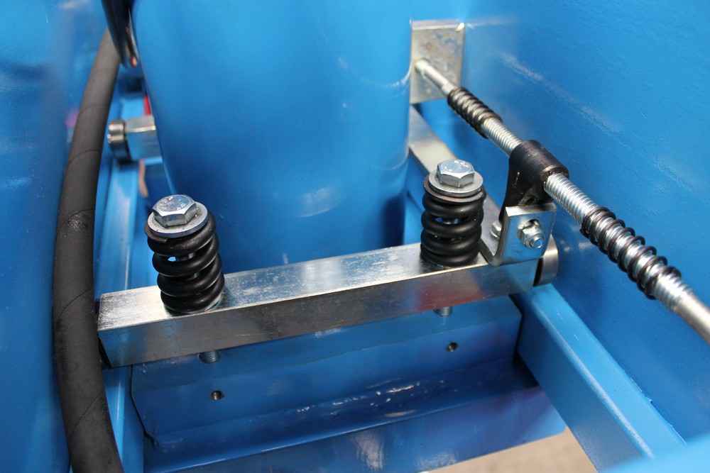 Shop press air hydraulic 75 ton (7)