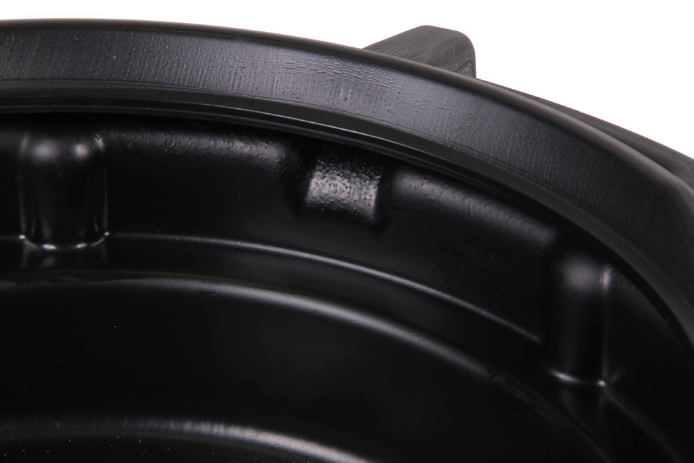 Oil drain pan with spout (2)